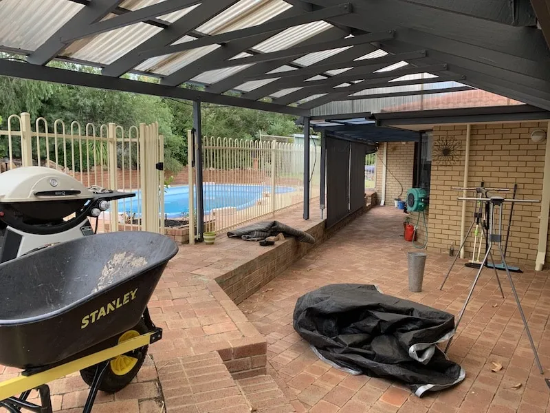 Old brick pool and entertaining area in Leeming Perth before the new landscape design began.
