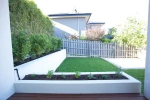 Perth landscaped garden with retaining wall and feature planting