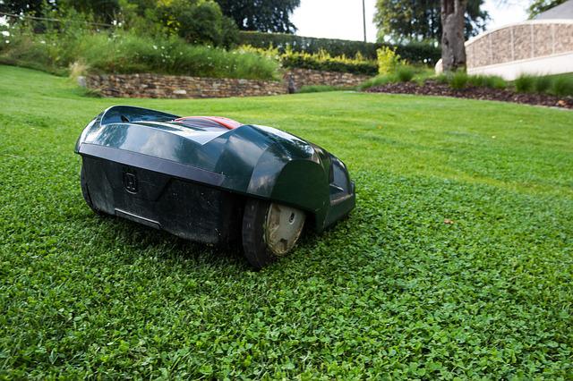 automatic lawn grass mower